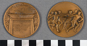 Thumbnail of Commemorative Medallion: "Union Egyptienne Des Societes Sportives Championnat D