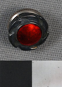 Thumbnail of Commemorative Pin (1977.01.0667)