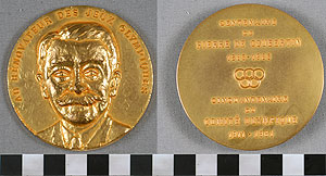 Thumbnail of Olympic Commemorative Medallion:  Pierre de Coubertin "Au Renovateur Des Jeux Olympiques" (1977.01.0715)