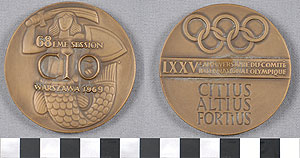 Thumbnail of Olympic Commemorative Medallion: "68eme Session, CIO, Warszawa 1969" (1977.01.0757A)