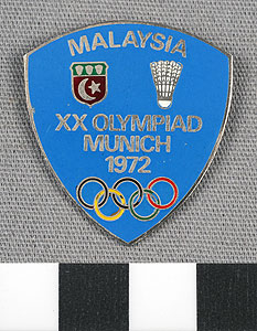 Thumbnail of Commemorative  Pin for XX Summer Olympics in Munich: Malaysia (1977.01.1055)