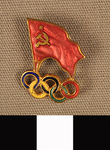 Thumbnail of Commemorative Olympic Pin (1977.01.1108)