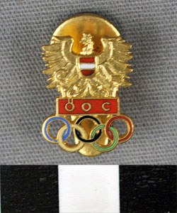 Thumbnail of Olympic Commemorative Cuff Link (1977.01.1133)