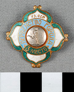 Thumbnail of Medal Pin: 3rd Place (1977.01.1271C)