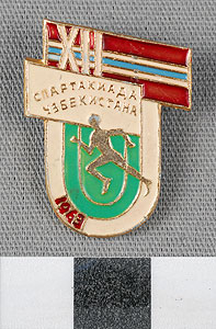 Thumbnail of Commemorative Pin (1977.01.1278)