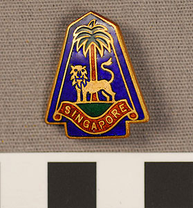 Thumbnail of Commemorative Pin: Singapore (1977.01.1329)
