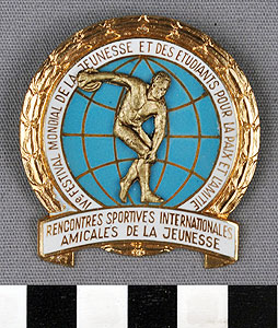 Thumbnail of Pin: "IVe Festival Mondial de la Jeunesse et des Atudiante pour la Paix et l