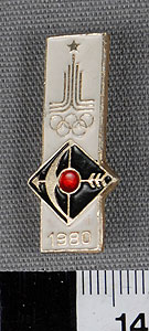 Thumbnail of Commemorative Olympic Pin:  "1980" (1980.09.0030)