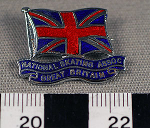 Thumbnail of Commemorative Pin: "National Skating Assoc. Great Britain" (1980.09.0055)