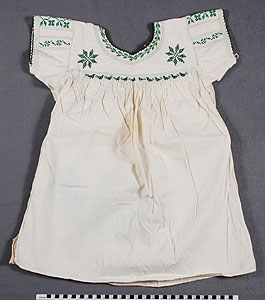 Thumbnail of Blouse (2009.05.0094)