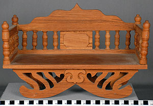 Thumbnail of Figurine: Buddha, Stand (2010.01.0164B)