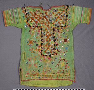 Thumbnail of Girl’s Blouse (2010.01.0478)