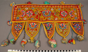 Thumbnail of Toran  (2010.01.0498)