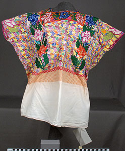 Thumbnail of Huipil, Blouse (2011.05.0346)