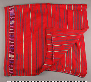 Thumbnail of Woman’s Cargador, multi-purpose cloth (2011.05.0363)