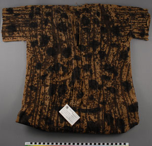 Thumbnail of Man’s Mudcloth Outfit, Shirt (2011.05.0805B)