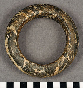 Thumbnail of Bracelet (2012.03.3033)