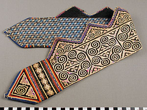 Thumbnail of Paj ntaub, Embroidery Piece (2012.08.0052)