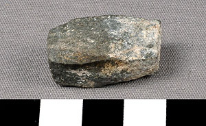Thumbnail of Tile Fragment (1900.12.0024)