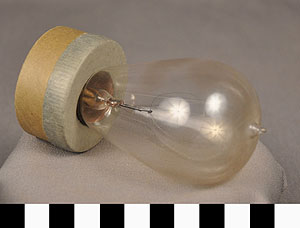 Thumbnail of Light Bulb (1900.33.0011)