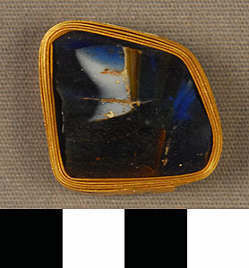 Thumbnail of Sherd (1929.02.0014)