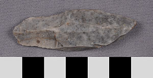 Thumbnail of Stone Tool: Projectile Point (1930.08.0070)