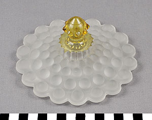 Thumbnail of Dish Lid (1934.01.0077B)