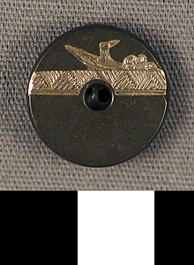 Thumbnail of Button (1972.21.0353)