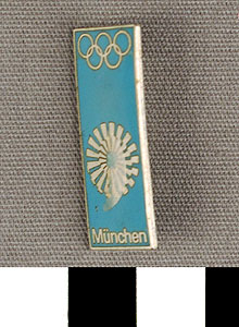 Thumbnail of Commemorative Pin for XX Summer Olympics in Munich (1977.01.1059C)