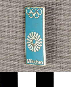 Thumbnail of Commemorative Pin for XX Summer Olympics in Munich (1977.01.1059K)