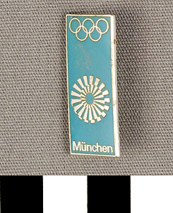 Thumbnail of Commemorative Pin for XX Summer Olympics in Munich (1977.01.1059L)