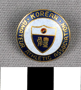 Thumbnail of Tie Tack: "Korean Amateur Athletic Association" (1977.01.1246)