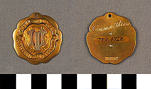 Thumbnail of Medal: University of Illinois Fall Handicap (1977.01.1728)