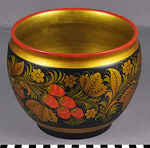 Thumbnail of Borsch Serving Bowl (1977.06.0001A)