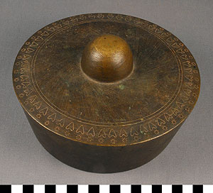 Thumbnail of Kulintang Gong 1 of Set of 8 in Descending Size ()