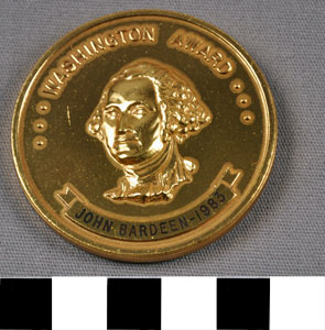 Thumbnail of Medal: Washington Award (1991.04.0013A)