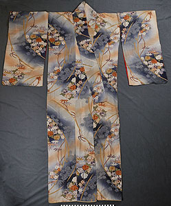 Thumbnail of Kimono (1998.06.0240)