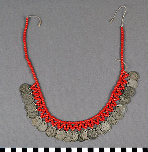 Thumbnail of Necklace (2000.01.0099)