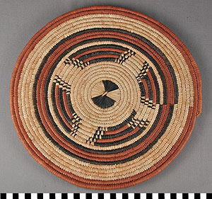 Thumbnail of Basket Tray or Cover (2010.01.0152)