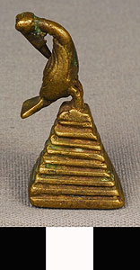 Thumbnail of Gold Weight: Sankofa Bird on Pyramid (2011.05.0876)