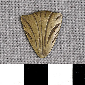 Thumbnail of Gold Weight: Triangle with Incised Lines (2011.05.0882)