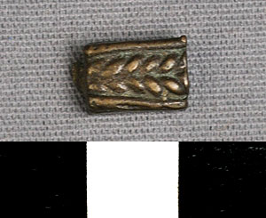 Thumbnail of Gold Weight: Square with Sheaf of Wheat (2011.05.0886)