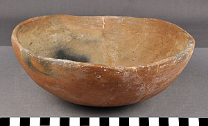 Thumbnail of Bowl (2013.04.0029)