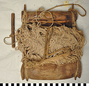 Thumbnail of Loom Beater (2013.04.0098)