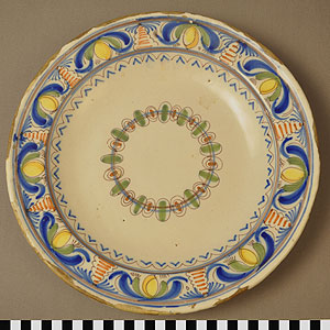 Thumbnail of Plate (1969.10.0002)