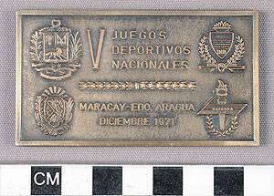 Thumbnail of Commemorative Plaque: "V Juegos Deportivas Nacionales" (1977.01.0372)