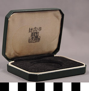 Thumbnail of Commemorative Medallion Case (1977.01.0396B)