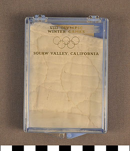 Thumbnail of Case (1977.01.0736D)