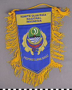 Thumbnail of Commemorative Pennant: National Sports Committee of Indonesia(?) (1977.01.0800)