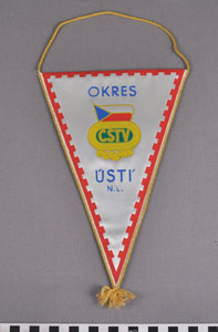 Thumbnail of Commemorative Pennant (1977.01.0831)